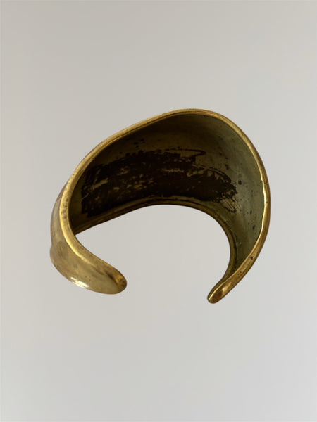 VINTAGE ROBERT LEE MORRIS BRASS 'BETA' CUFF