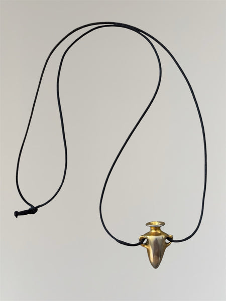 VINTAGE ROBERT LEE MORRIS GOLD PLATED PENDANT