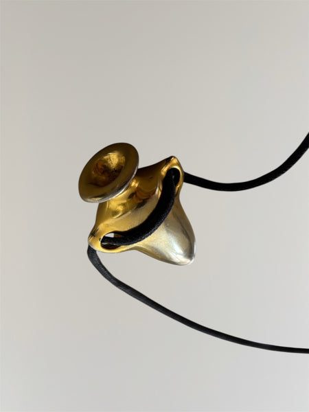 VINTAGE ROBERT LEE MORRIS GOLD PLATED PENDANT