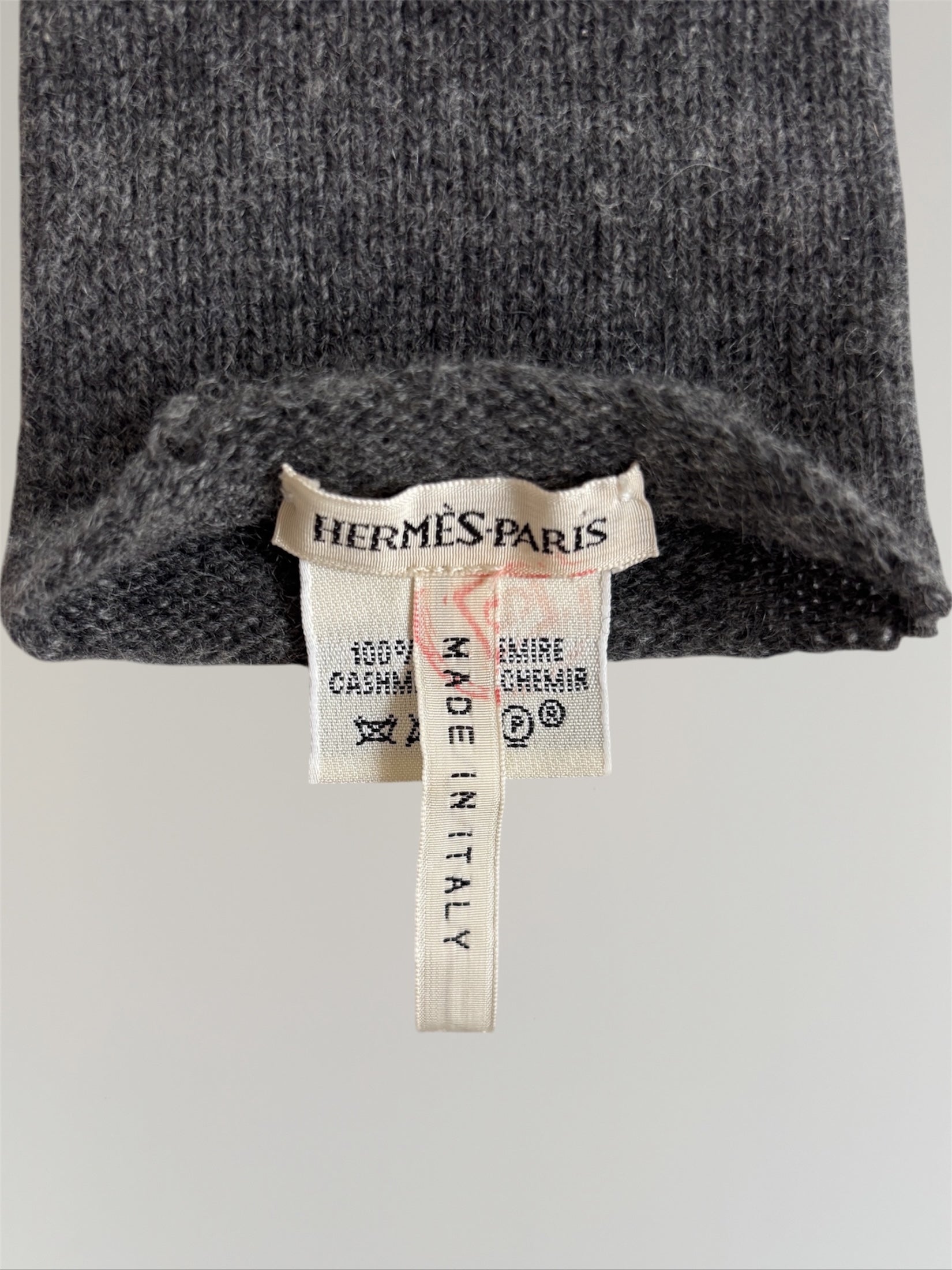 HERMÈS BY MARGIELA AW2002 CASHMERE GLOVES – MIES