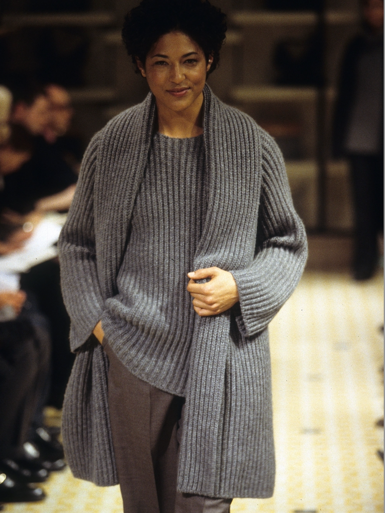 HERMÈS BY MARGIELA AW1999 SLEEVELESS CASHMERE KNIT – MIES HERMÈS BY MARGIELA AW1999 SLEEVELESS CASHMERE KNIT – MIES
