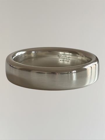 TIFFANY&CO BY ELSA PERETTI SILVER DOUGHNUT BANGLE