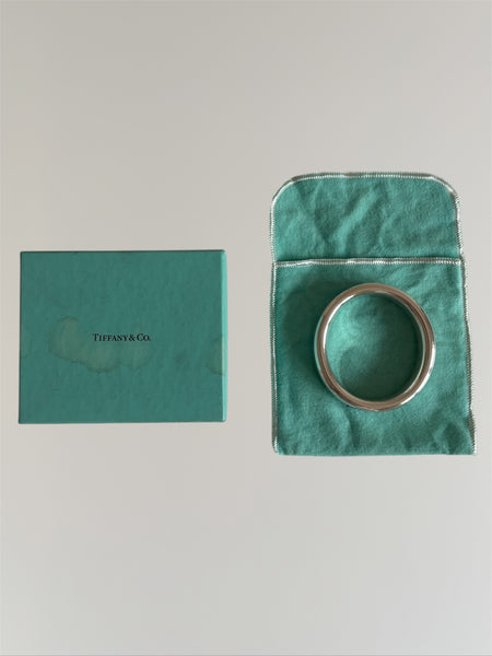 TIFFANY&CO BY ELSA PERETTI SILVER DOUGHNUT BANGLE