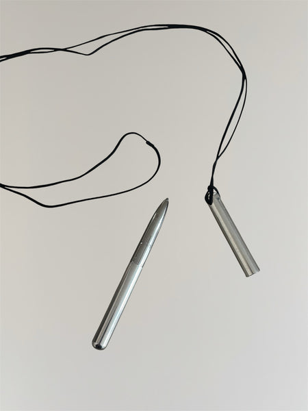 TIFFANY&CO BY ELSA PERETTI STERLING SILVER PEN NECKLACE
