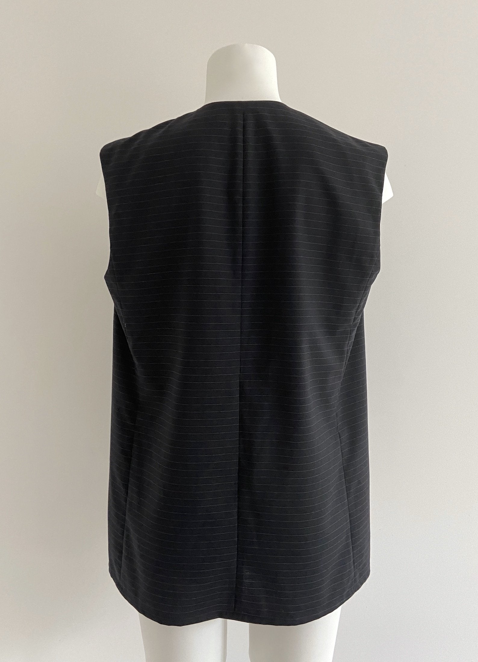 HERMÈS BY MARGIELA SS2000 ICONIC VAREUSE VEST – MIES HERMÈS BY MARGIELA SS2000 ICONIC VAREUSE VEST – MIES